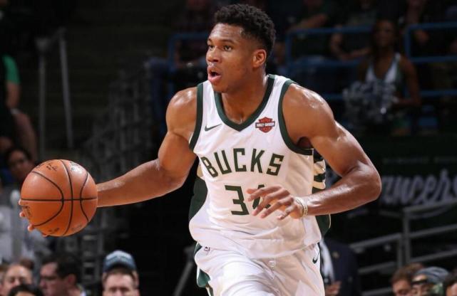 三冠荣耀的 三冠荣耀的